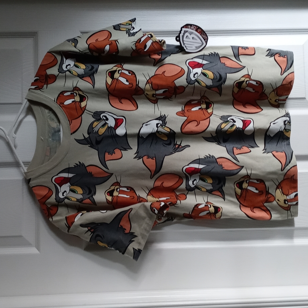 Tom and Jerry Top